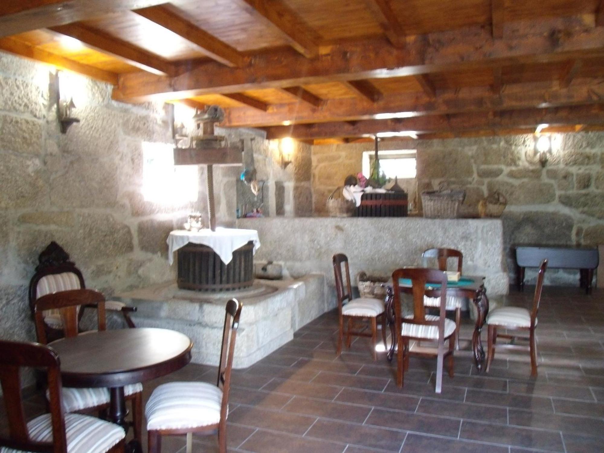 Quinta Da Casa Grande Pinheiro Pensionat Baião Exteriör bild